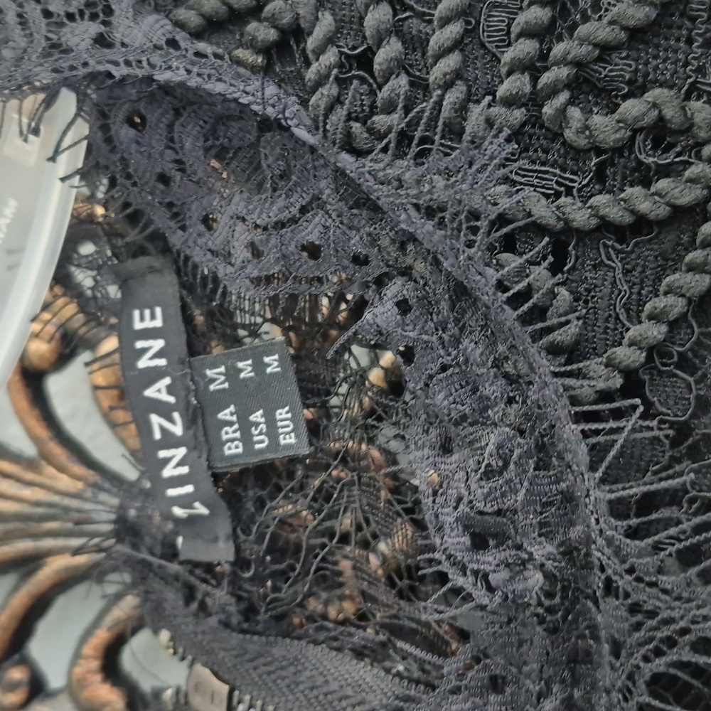 Elegant Black Lace Top - Picture 2 of 5